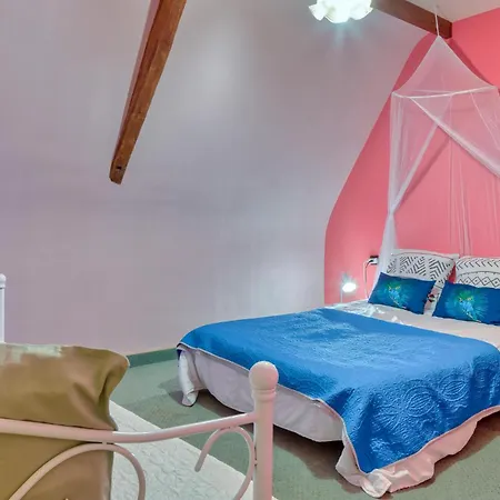 Holiday home Aut, Longere Vue Campagne Beauficel