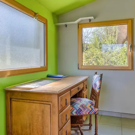 Aut, Longere Vue Campagne Holiday home